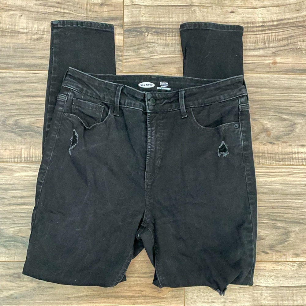 Old Navy Rockstar Distressed Super Skinny Jeans size 10